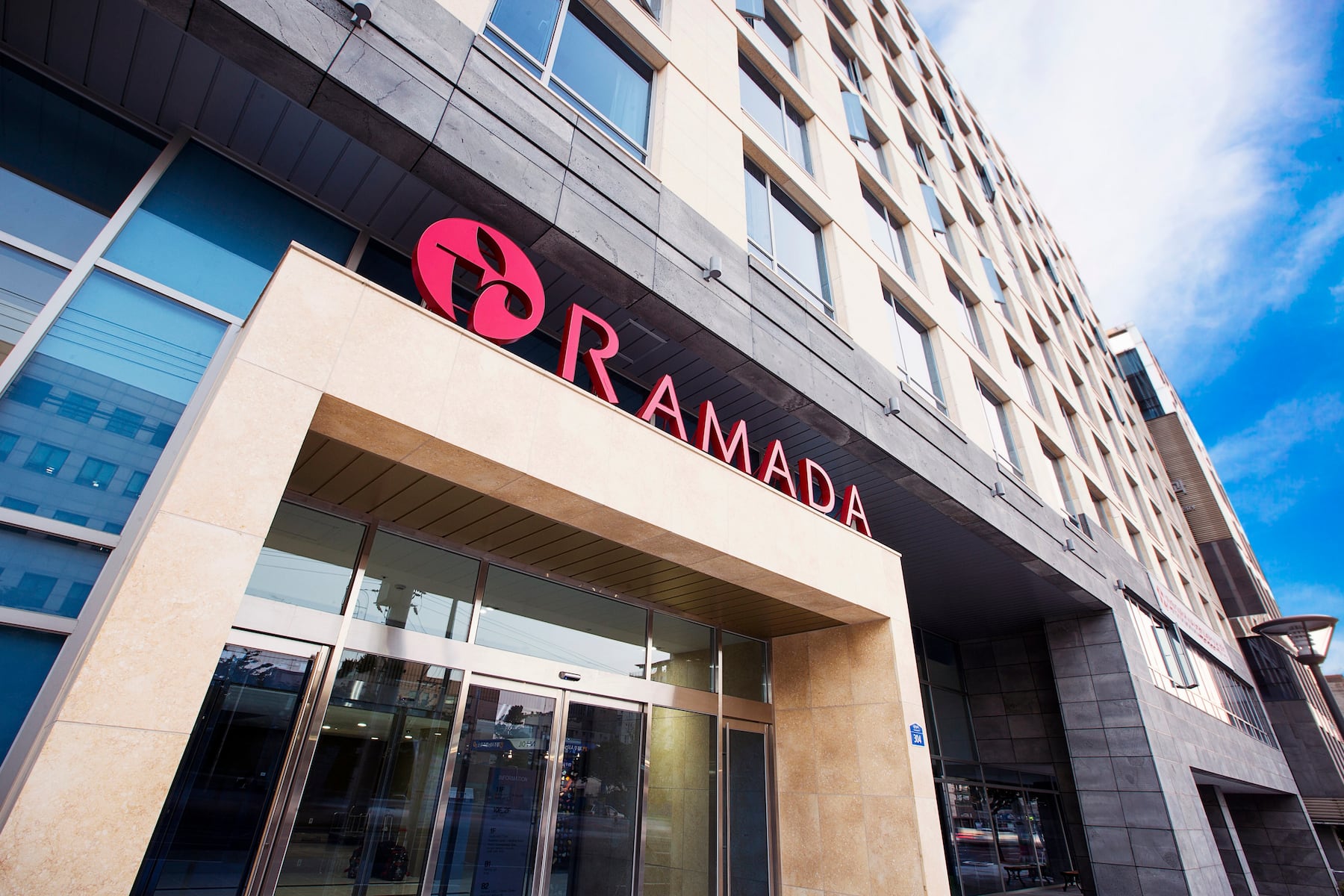 Exterior and entrance of Ramada by Wyndham Jeju City Hall